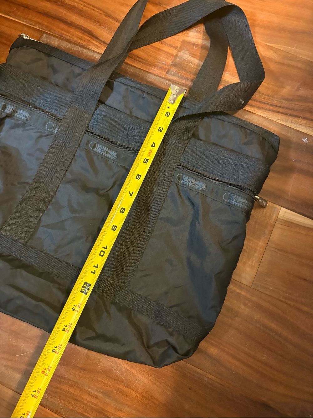 LeSportsac Black Nylon Zip Top Tote Shoulder Bag Travel Multi Pocket - Picture 2 of 5